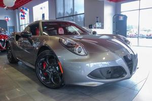 New  Alfa Romeo 4C Base