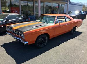  Plymouth Roadrunner -