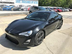  Scion FR-S - 2dr Cpe Man 10 Series (Natl)