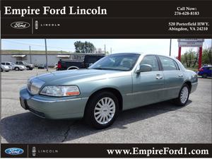  Lincoln Town Car Signature