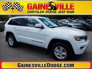 New  Jeep Grand Cherokee Laredo