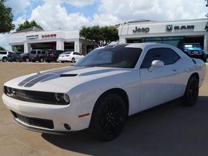 New  Dodge Challenger SXT