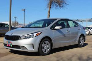 New  Kia Forte LX