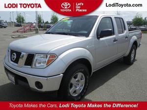 Used  Nissan Frontier SE Crew Cab