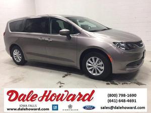 New  Chrysler Pacifica Touring