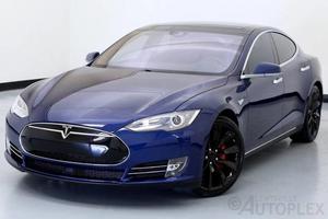  Tesla Model S - P90D Ludicrous
