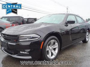 Used  Dodge Charger SXT