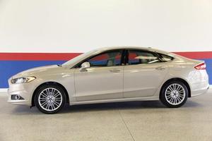 Used  Ford Fusion SE