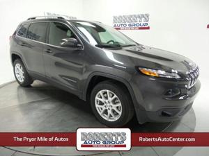 Used  Jeep Cherokee Latitude