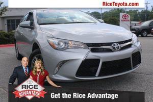 Used  Toyota Camry SE