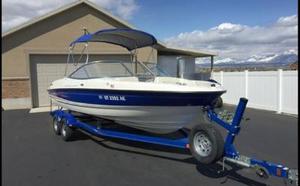  Bayliner Classic Runabout 215 BR