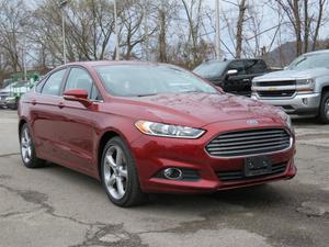  Ford Fusion SE in Saint Albans, WV