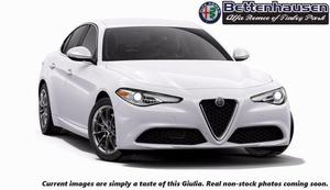 New  Alfa Romeo Giulia Base