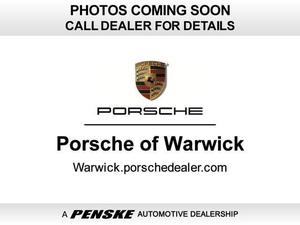 New  Porsche Panamera 4S