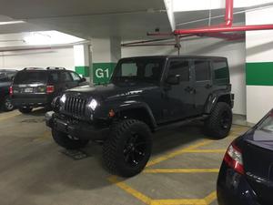 Used  Jeep Wrangler Unlimited Sahara