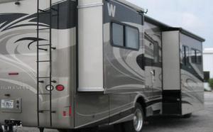  Winnebago Sightseer