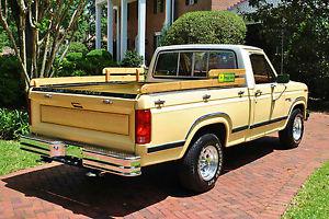  Ford F-100 Custom Low Miles Amazing Condition! Must