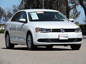 Used  Volkswagen Jetta SE w/Connectivity