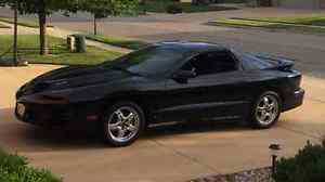  Pontiac Firebird Trans Am Coupe 2-Door