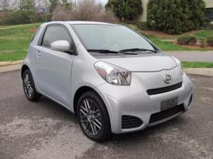  Scion iQ -