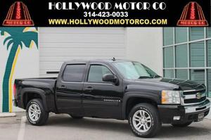 Used  Chevrolet Silverado  LT Crew Cab