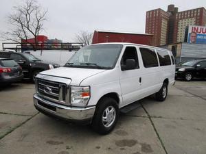 Used  Ford E350 Super Duty XLT