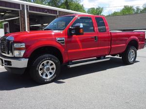 Used  Ford F350 XLT Super Duty Crew Cab