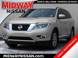 Used  Nissan Pathfinder S