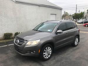 Used  Volkswagen Tiguan SE