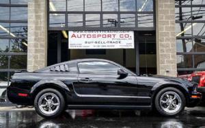  Ford Mustang 2DR Coupe Deluxe