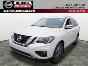 New  Nissan Pathfinder SV