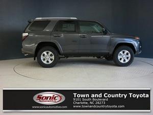 New  Toyota 4Runner SR5