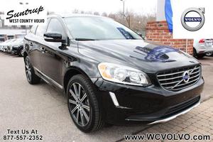  Volvo XC60 -