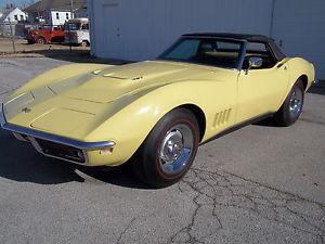  Chevrolet Corvette Convertible