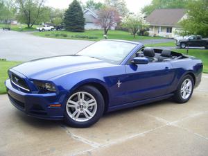 Used  Ford Mustang V6 Premium