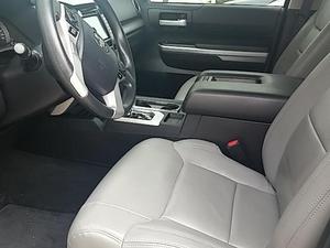 Used  Toyota Tundra SR5