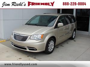  Chrysler Town & Country 4dr Wgn Touring