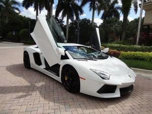  Lamborghini Aventador - LP  AWD 2dr Coupe