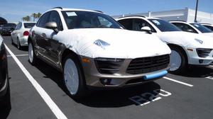 New  Porsche Macan S