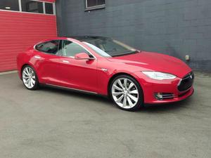  Tesla Model S Performance - Performance 4dr Liftback