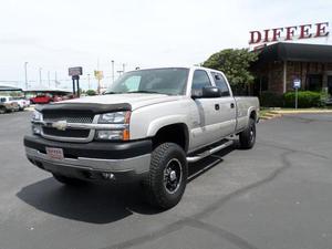 Used  Chevrolet Silverado  LS H/D Crew Cab