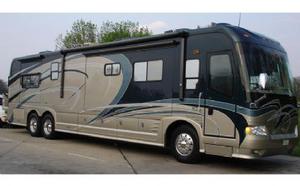  Country Coach Intrique Ovation Class A - Diesel