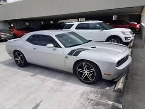  Dodge Challenger sxt