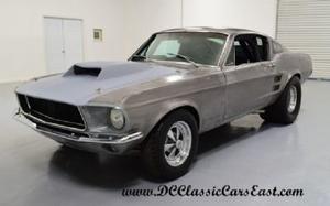  Ford Mustang Coupe