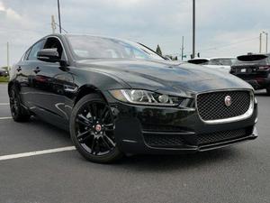  Jaguar XE 25t Prestige - 25t Prestige 4dr Sedan