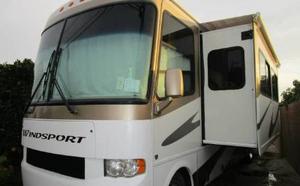  Thor Motor Coach Windsport