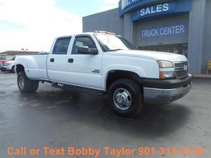 Used  Chevrolet Silverado  LT Crew Cab DRW