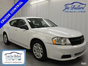 Used  Dodge Avenger SE