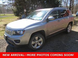 Used  Jeep Compass Latitude