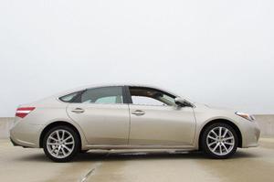 Used  Toyota Avalon XLE